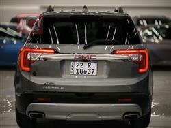 GMC Acadia